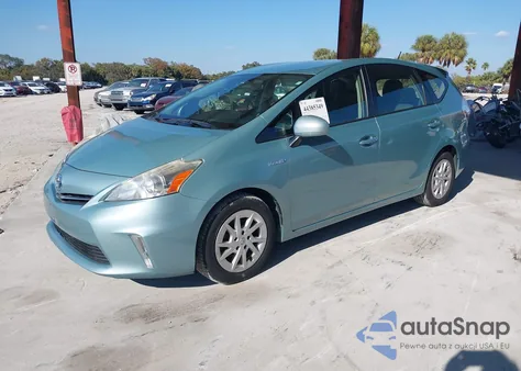 2014 Toyota Prius V Three z USA, uszkodzony, nr VIN JTDZN3EU2E3331495